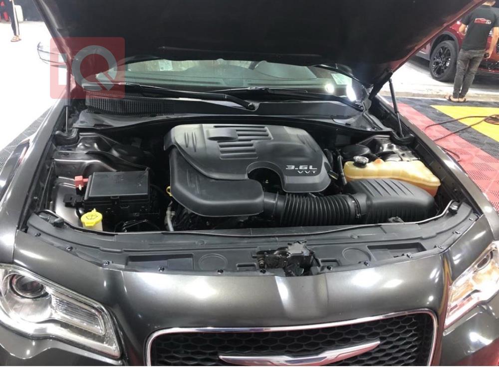 Chrysler 300